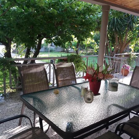 Beach House For Up To 9 People Near Olympia Katakolo Zewnętrze zdjęcie