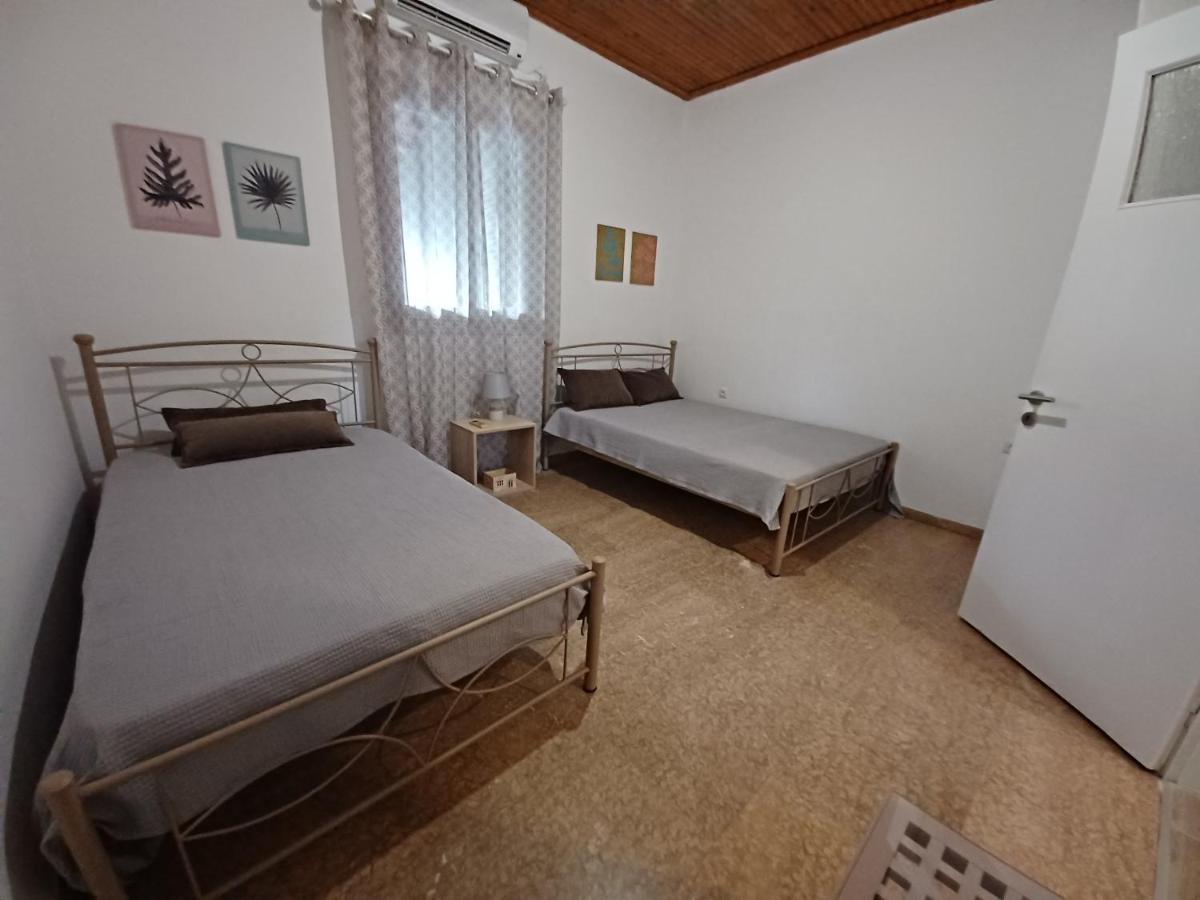 Beach House For Up To 9 People Near Olympia Katakolo Zewnętrze zdjęcie